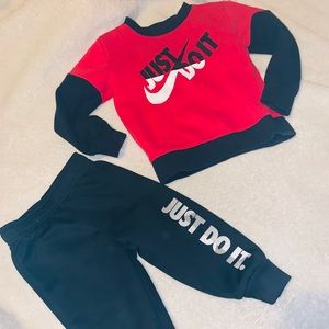 Nike toddler set 2t